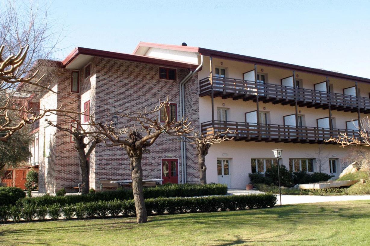 Hotel Willy Gemona del Friuli Eksteriør billede